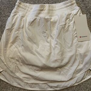 NWT lululemon Hotty Hot HR Skirt *Long